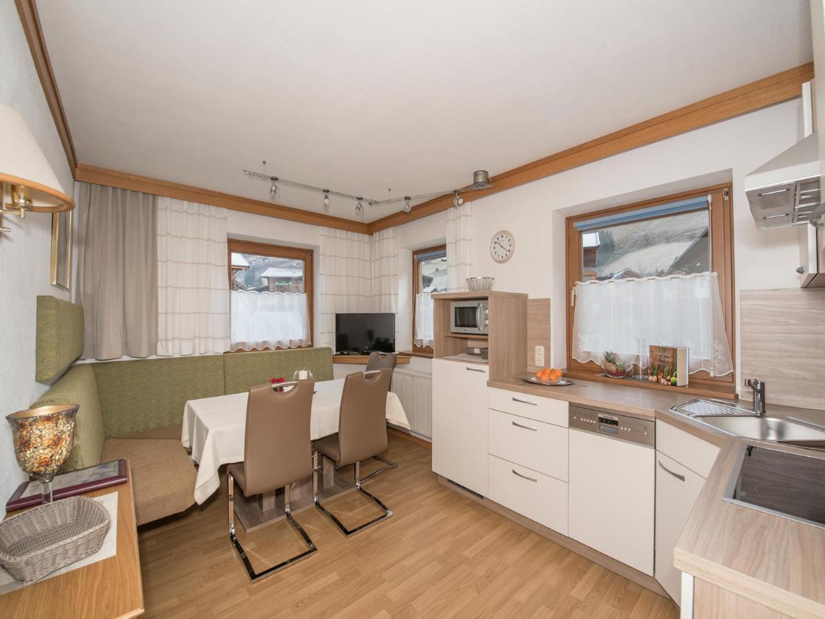 Pension Und Appartement Weinschreiber Rauris Exterior foto